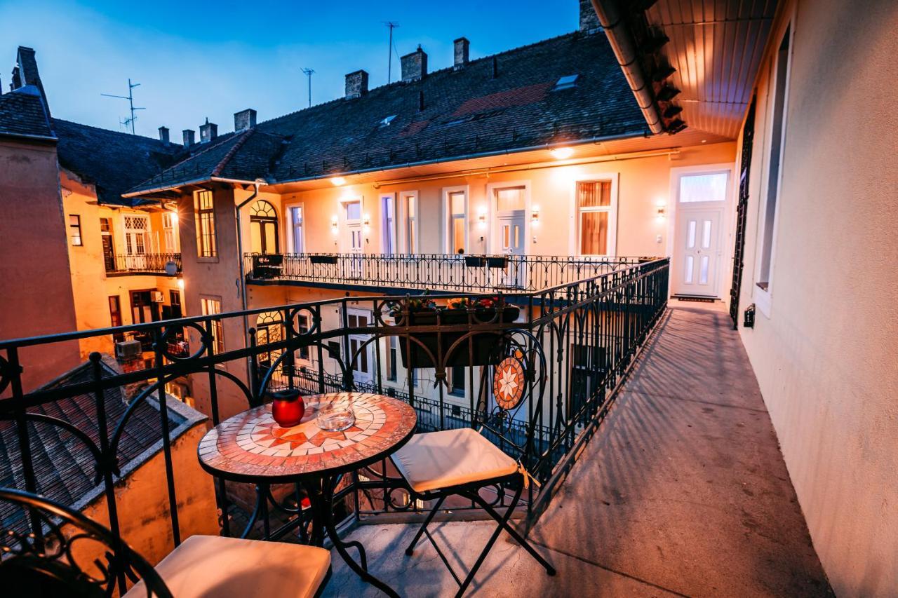 Luxury Smart Apartments Szeged Eksteriør bilde